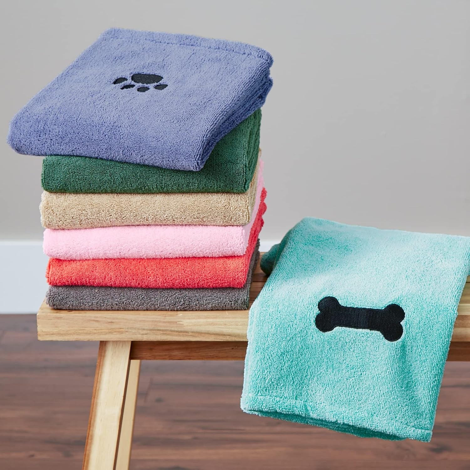 Ultra-Absorbent Pet Grooming Microfiber Towel - X-Large 41x23.5" in Stylish Taupe, Perfect for All Your Furry Friends